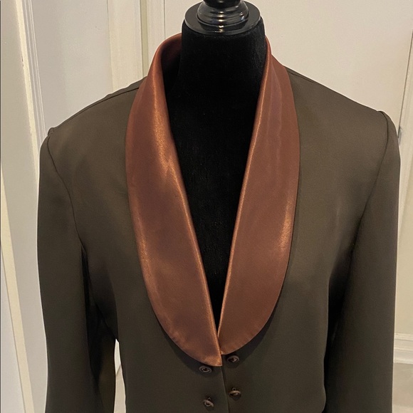 Joseph Ribkoff Tuxedo Style Brown Women's Jacket with Satin shawl collar Size 14 - Picture 3 of 17